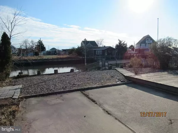 Tuckerton, NJ 08087,110 E BOAT DR