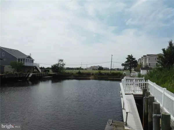 Tuckerton, NJ 08087,110 N ENSIGN DR