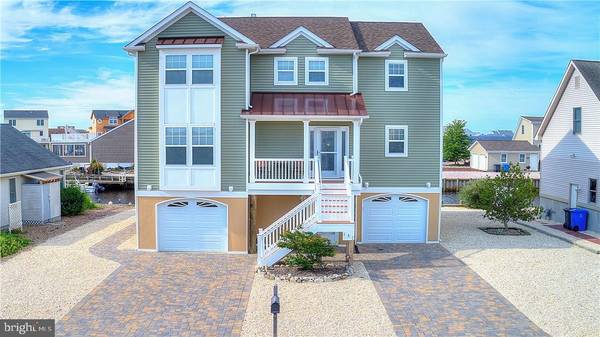 150 BERNARD DR, Manahawkin, NJ 08050