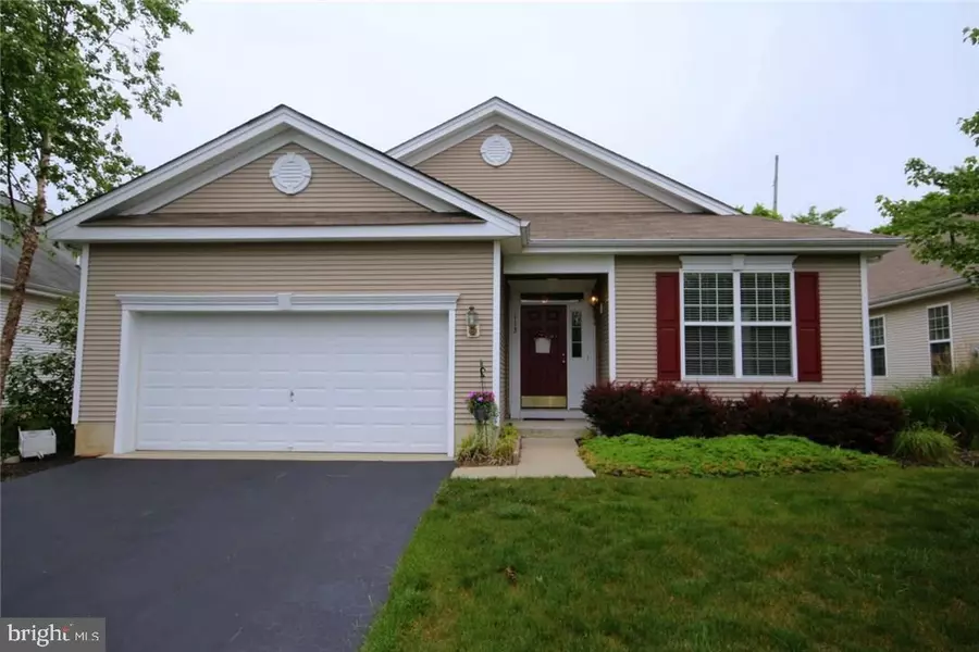 113 LAKELAND DR, Barnegat, NJ 08005