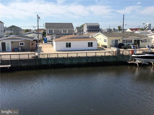 64 BEVERLY LN, Manahawkin, NJ 08050