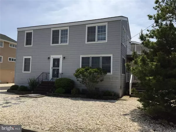 6 51ST ST E, Long Beach Township, NJ 08008