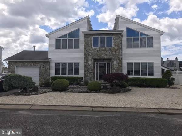 153 CATHERINE LN, Manahawkin, NJ 08050