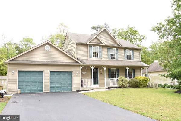 13 SYCAMORE DR, Tuckerton, NJ 08087