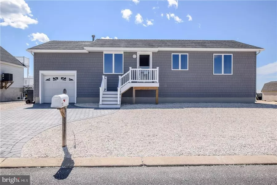 113 CATHERINE LN, Manahawkin, NJ 08050