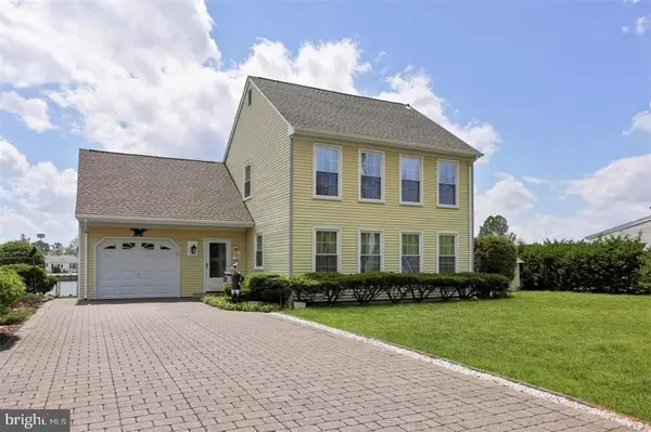 37 PARKERS POINT BLVD, Forked River, NJ 08731