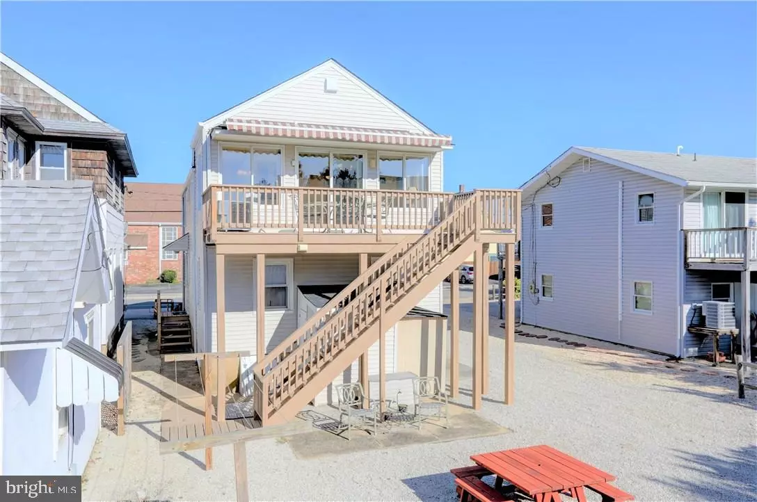 Beach Haven, NJ 08008,209 N ATLANTIC AVE