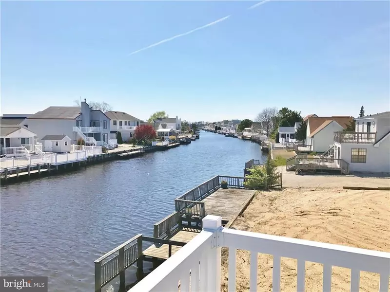 201 MATILDA DR, Manahawkin, NJ 08050