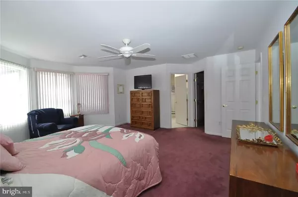 Lanoka Harbor, NJ 08734,403 CAMDEN CT