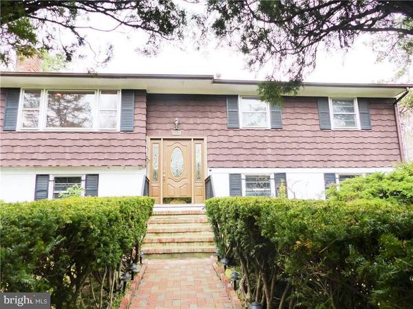 1924 12TH AVE, Toms River, NJ 08757