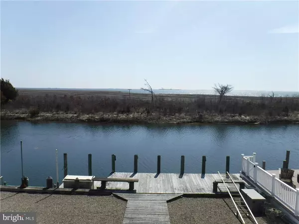 Tuckerton, NJ 08087,69 OCEAN BLVD