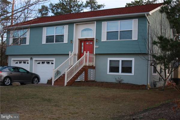 381 NEPTUNE DR, Manahawkin, NJ 08050