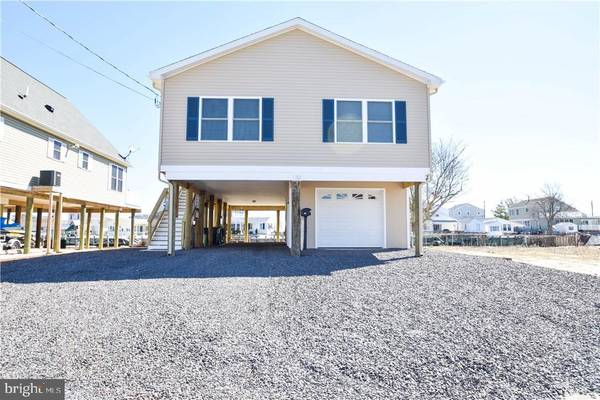 142 SPINNAKER DR, Tuckerton, NJ 08087