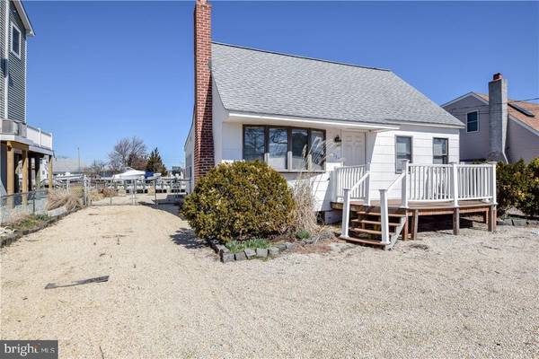 116 MORRIS BLVD, Manahawkin, NJ 08050