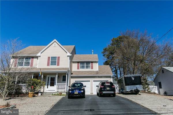 252 NEPTUNE DR, Manahawkin, NJ 08050