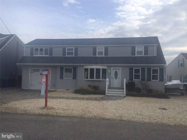 47 WILLARD DR, Manahawkin, NJ 08050