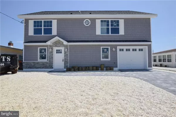 63 BEVERLY LN, Manahawkin, NJ 08050