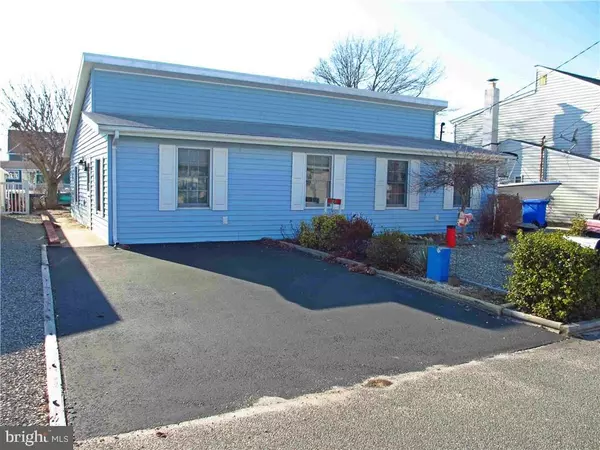 137 PATTY LN, Manahawkin, NJ 08050