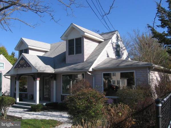 Manahawkin, NJ 08050,133 MAIN ST