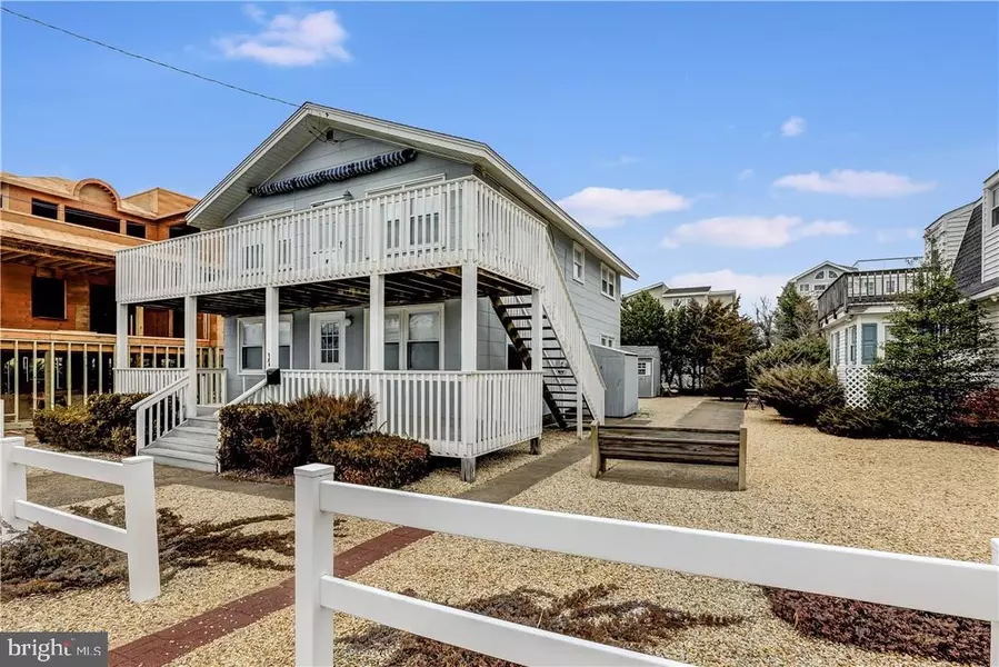 37 N 22ND ST, Surf City, NJ 08008