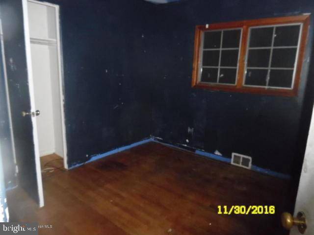 Neptune, NJ 07753,322 HIGHLAND AVE