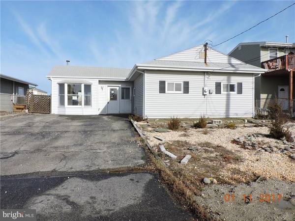 18 W SUSQUEHANNA DR, Tuckerton, NJ 08087