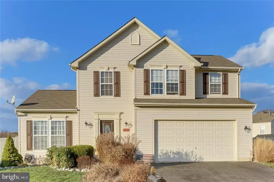 7 DRUM CT, Barnegat, NJ 08005