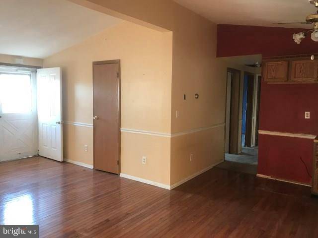 Waretown, NJ 08758,9 NAVAJO DR