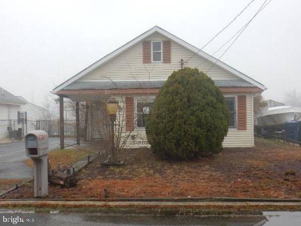 25 LAKE SINGLETON CT, Tuckerton, NJ 08087