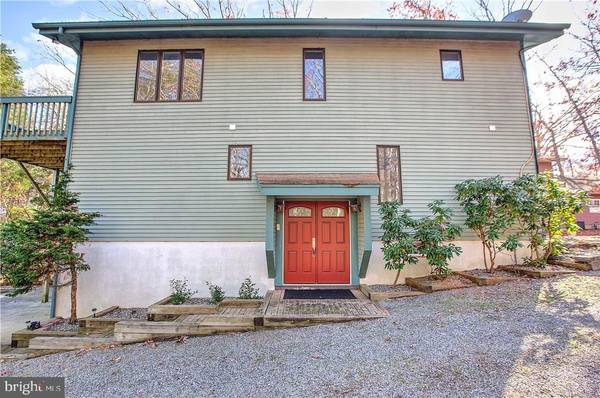 Manahawkin, NJ 08050,340 S LAKESHORE DR