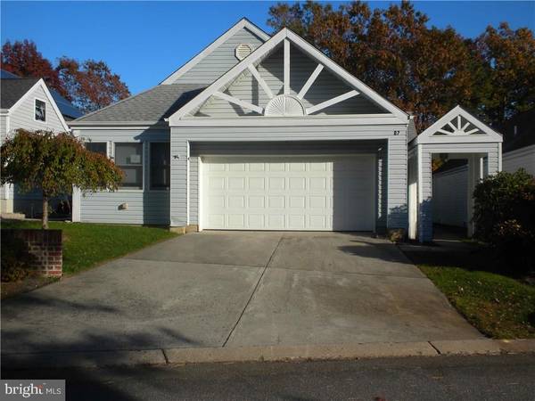 Manahawkin, NJ 08050,87 DEERFIELD DR