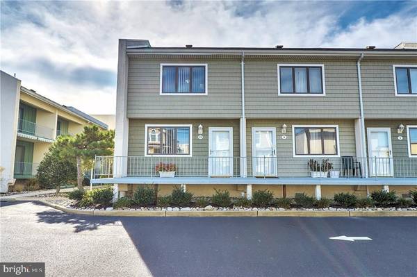 110 23RD ST #10, Ship Bottom, NJ 08008