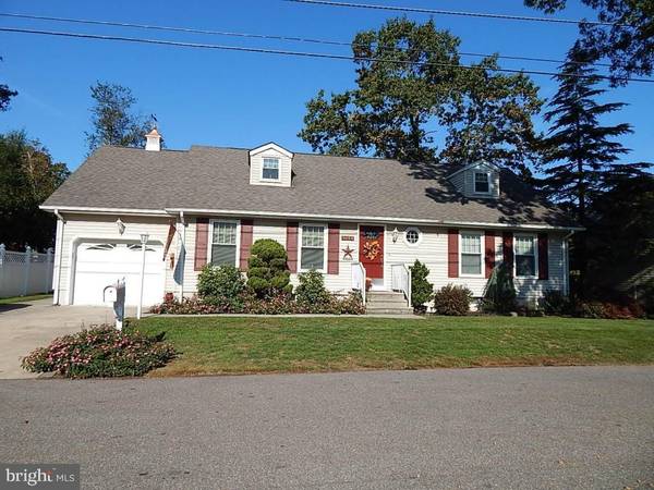 1044 CABLE AVE, Beachwood, NJ 08722