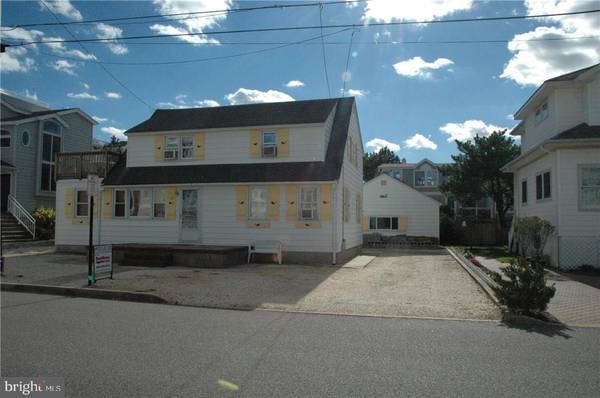 12 E 41ST ST, Long Beach Township, NJ 08008