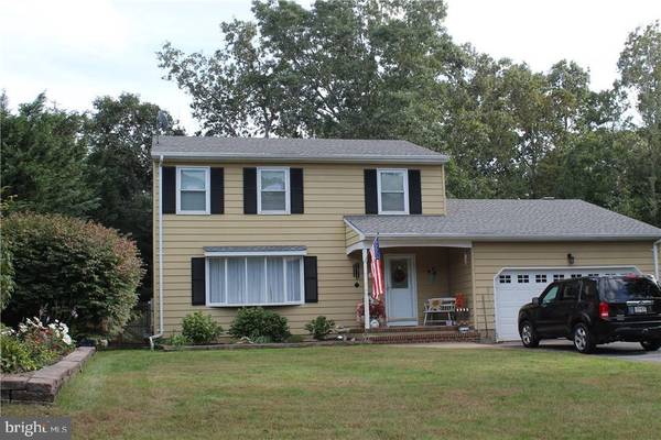 112 TEMPLE AVE, Manahawkin, NJ 08050