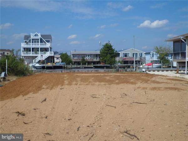 309 HERON RD, Tuckerton, NJ 08087