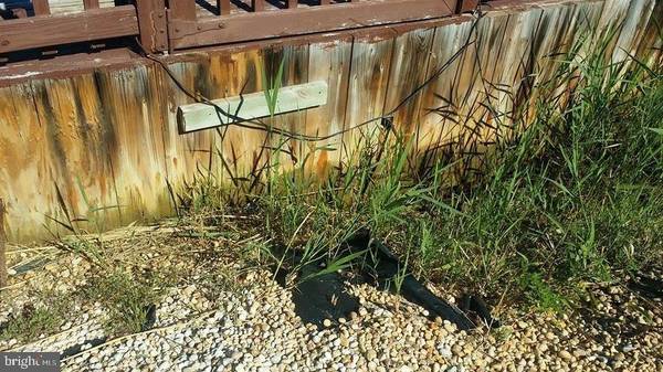 Manahawkin, NJ 08050,240 MORRIS BLVD