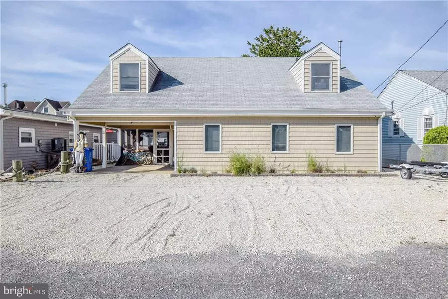 48 HAROLD LN, Manahawkin, NJ 08050