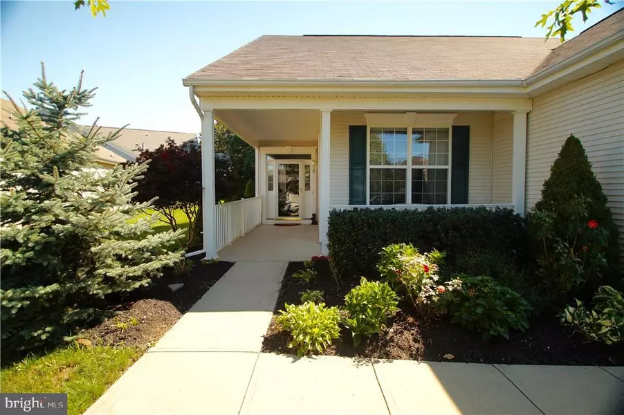 80 POND VIEW CIR, Barnegat, NJ 08005