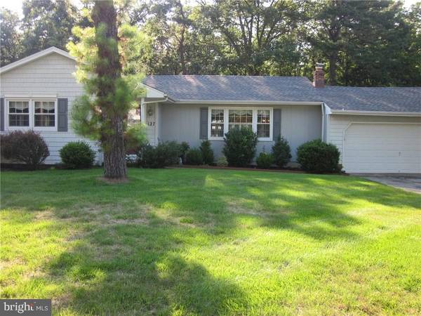 127 CARDINAL DR, Toms River, NJ 08755