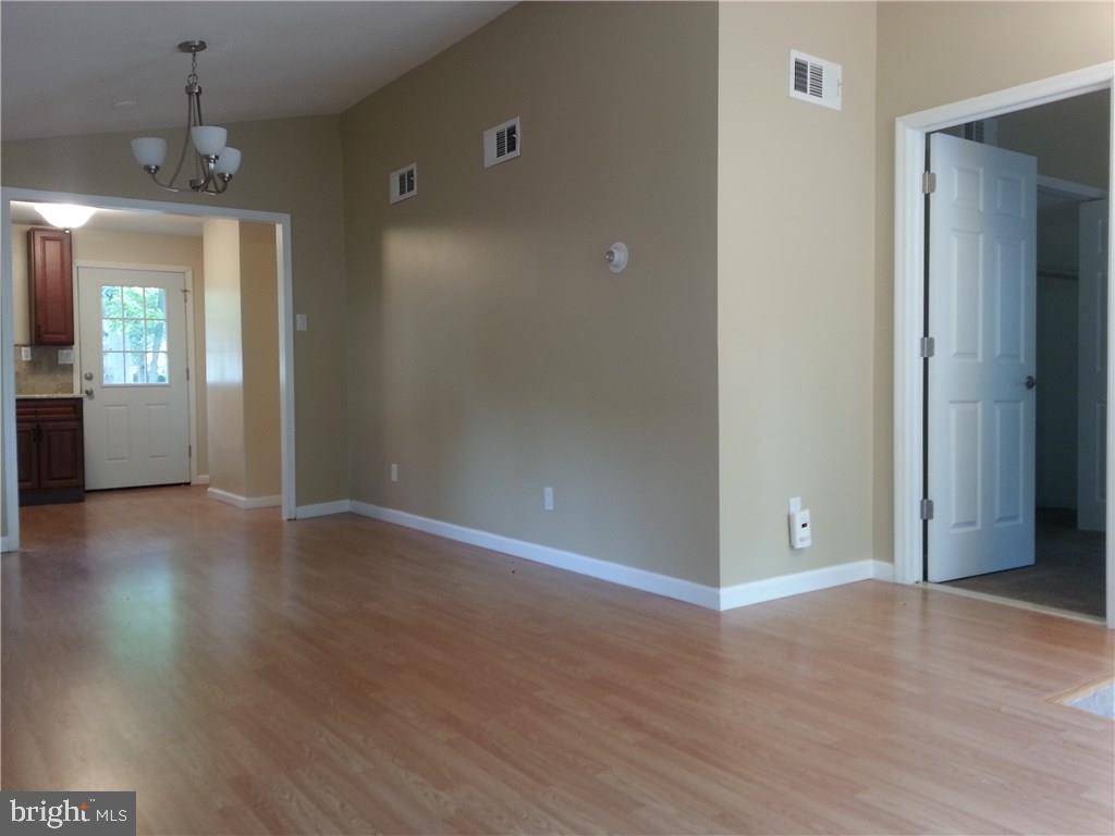 Toms River, NJ 08753,503 ELIZABETH AVE