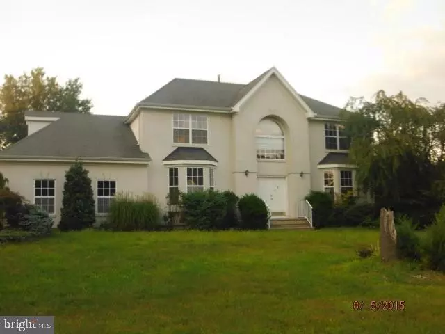 8 KRULL DR, Jackson, NJ 08527