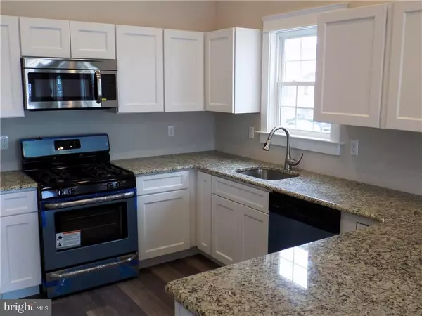 Manahawkin, NJ 08050,17 SYLVIA LN