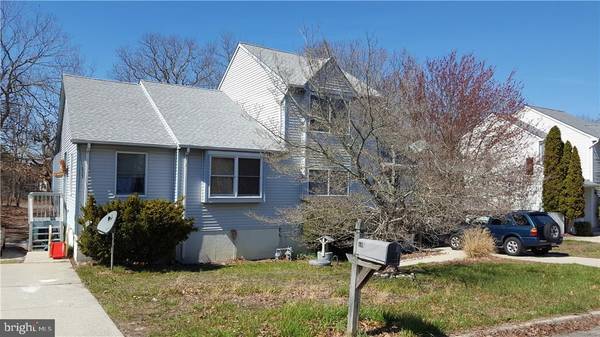 Tuckerton, NJ 08087,113 W WINGED FOOT CT