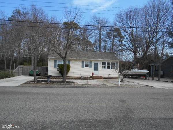 870 JANE DR, Manahawkin, NJ 08050