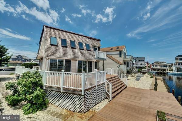 79 WEAVER DR, Manahawkin, NJ 08050