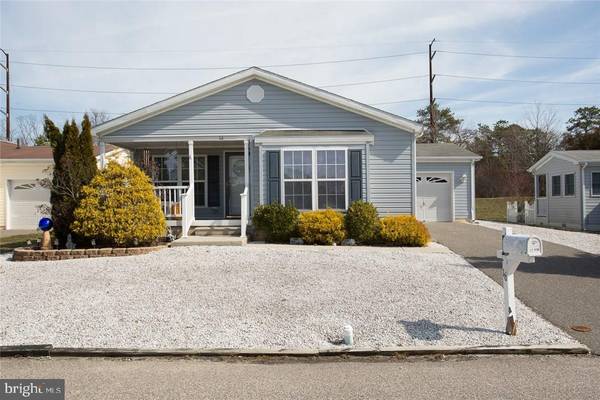 16 PERRYS LN, Manahawkin, NJ 08050