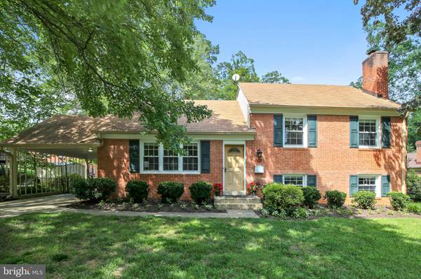 8844 STARK RD, Annandale, VA 22003