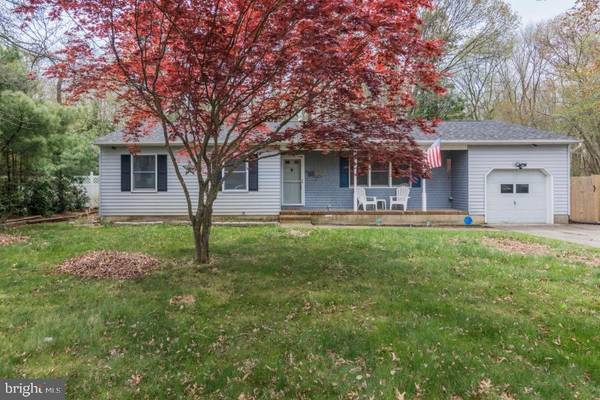 301 CEDAR DR, Lanoka Harbor, NJ 08734