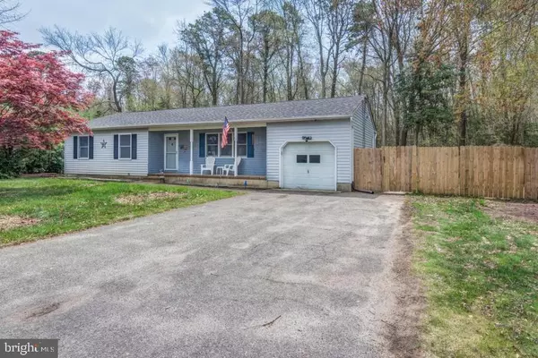 Lanoka Harbor, NJ 08734,301 CEDAR DR